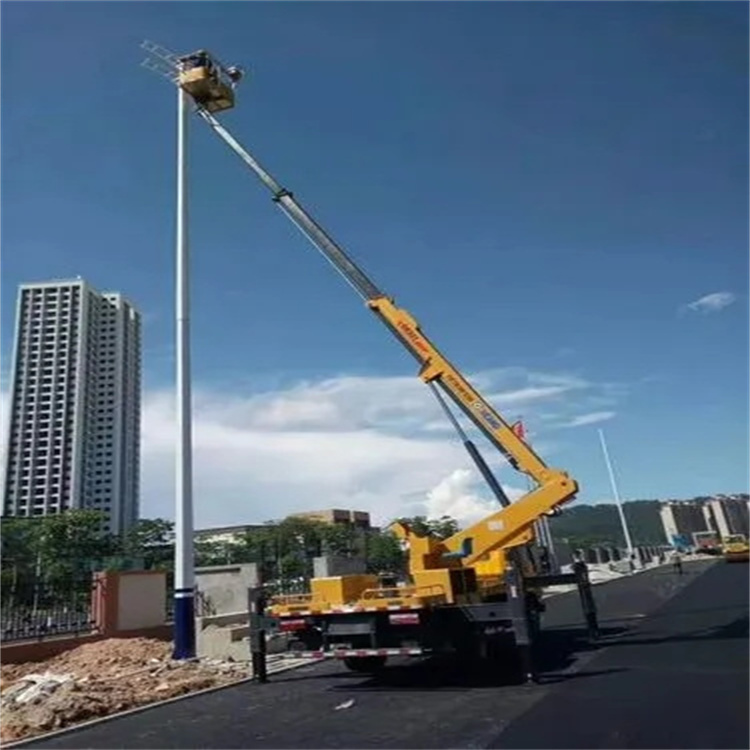 杞县维修路灯的曲臂升降车出租